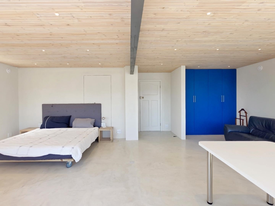 To Let 2 Bedroom Property for Rent in Vredehoek Western Cape